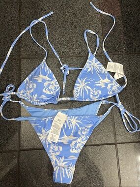 Roxy Light Blue and White Floral Triangle Bikini Set